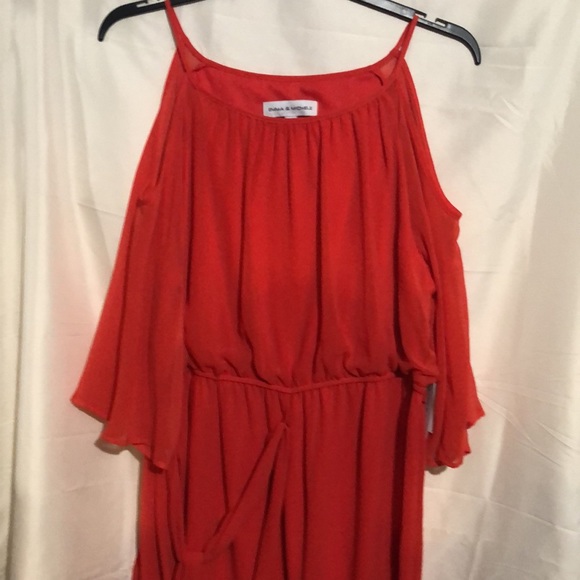 Dress - Picture 7 of 8